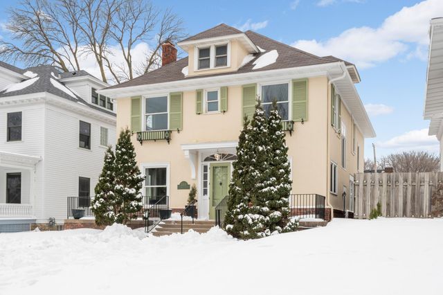 2418 Pillsbury Avenue S, Minneapolis, MN 55404