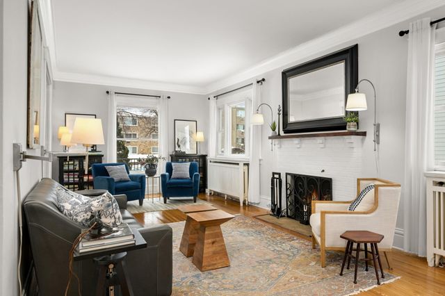 2418 Pillsbury Avenue S, Minneapolis, MN 55404