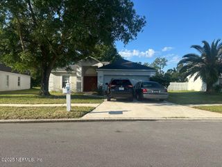 4396 MARSH HAWK Drive S, Jacksonville, FL 32218