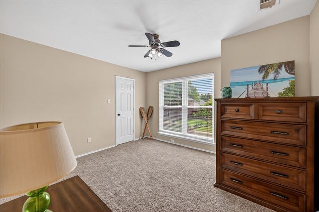 757 Summit Run, Lewisville, TX 75077