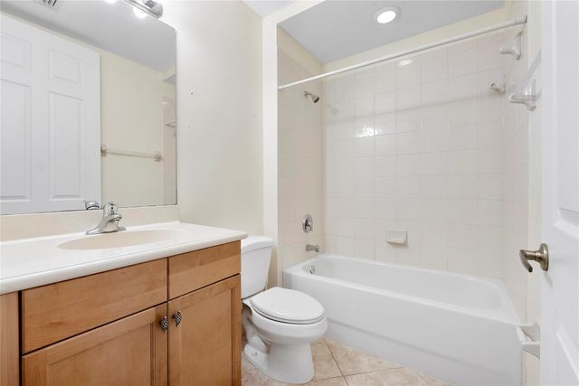 8287 NW 128th Lane 20-A, Parkland, FL 33076