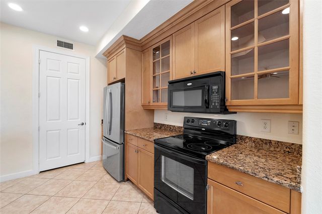 8287 NW 128th Lane 20-A, Parkland, FL 33076