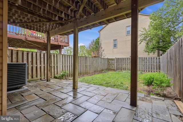339 DAVIS AVE SW, Leesburg, VA 20175