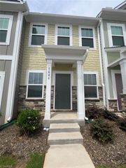 1646 Granby Heights Drive, Winston-salem, NC 27103