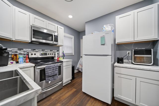 521 W 29TH Street, Erie, PA 16508