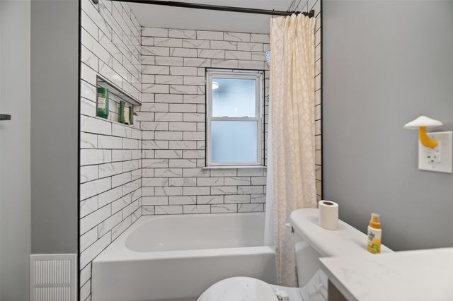 521 W 29TH Street, Erie, PA 16508