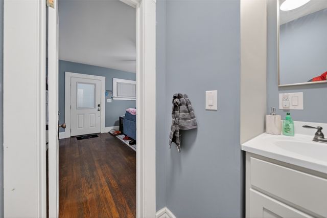 521 W 29TH Street, Erie, PA 16508