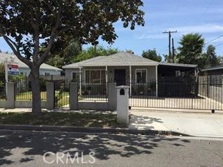 122 S Gunther, Santa Ana, CA 92704