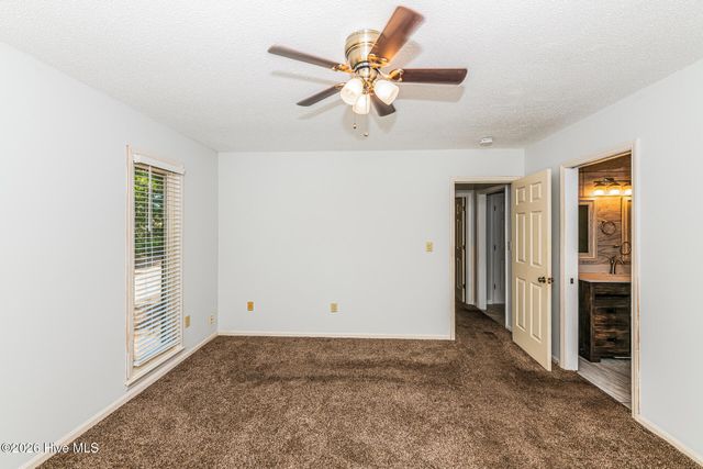 909 Satinwood Court, Southern Pines, NC 28387