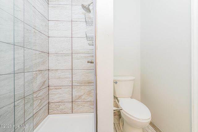 909 Satinwood Court, Southern Pines, NC 28387