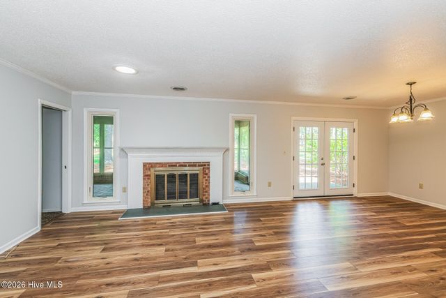 909 Satinwood Court, Southern Pines, NC 28387