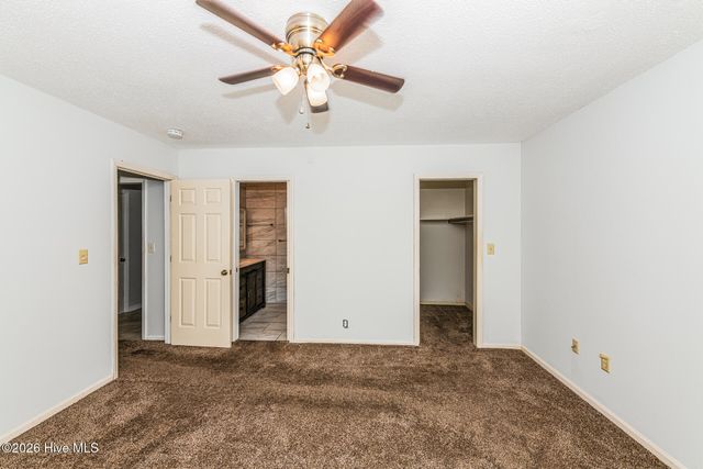 909 Satinwood Court, Southern Pines, NC 28387