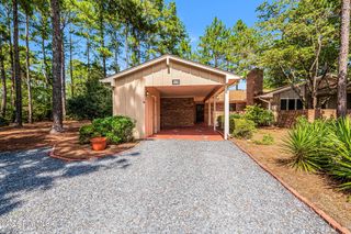 909 Satinwood Court, Southern Pines, NC 28387