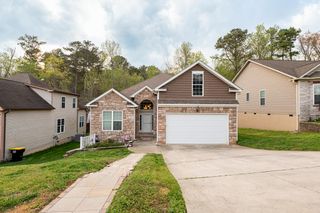 2341 Lake Mist Drive, Chattanooga, TN 37421