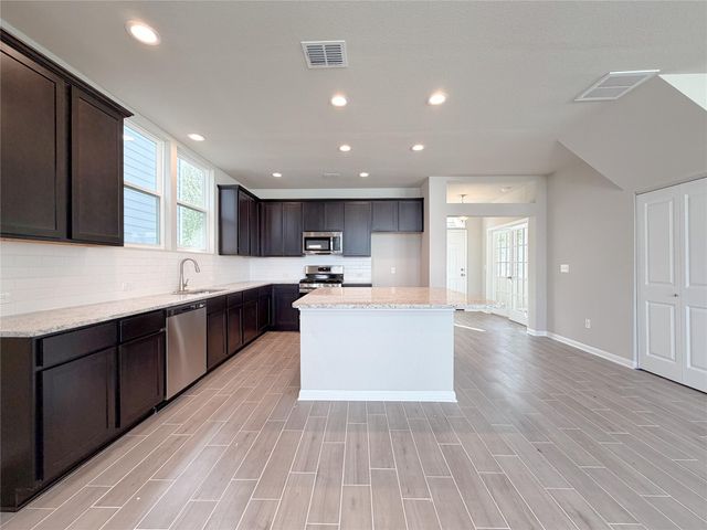 1436 Arbor Knot DR, Kyle, TX 78640