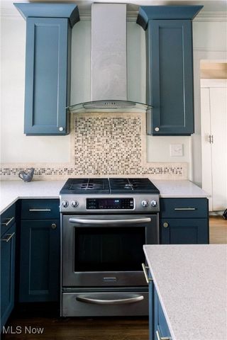 3085 Essex Road, Cleveland Heights, OH 44118