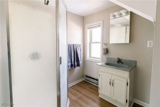 3085 Essex Road, Cleveland Heights, OH 44118