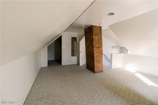 3085 Essex Road, Cleveland Heights, OH 44118