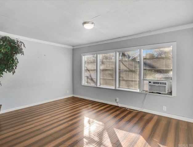 503 Beard St, Hot Springs, AR 71913