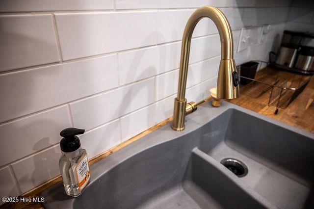 501 S 14th Street, Wilmington, NC 28401