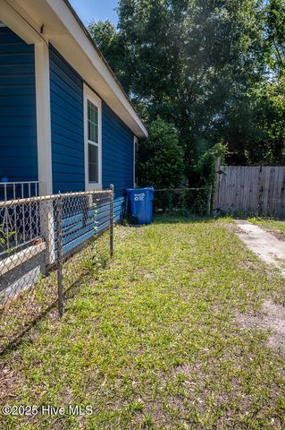 501 S 14th Street, Wilmington, NC 28401