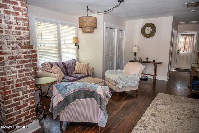 501 S 14th Street, Wilmington, NC 28401