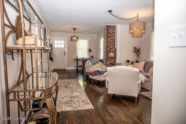 501 S 14th Street, Wilmington, NC 28401