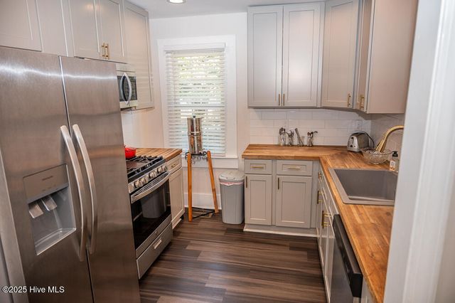 501 S 14th Street, Wilmington, NC 28401