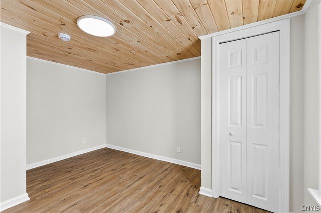 808 Mcclanathan Avenue, Vienna, NY 13308