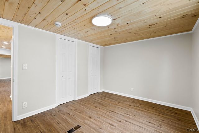 808 Mcclanathan Avenue, Vienna, NY 13308