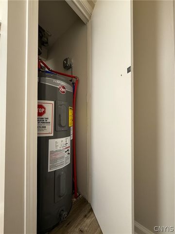 808 Mcclanathan Avenue, Vienna, NY 13308