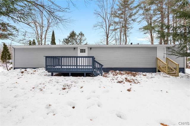 808 Mcclanathan Avenue, Vienna, NY 13308