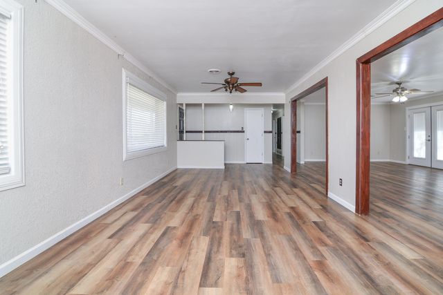 2511 FM 211, Wilson, TX 79381