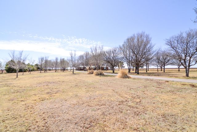 2511 FM 211, Wilson, TX 79381
