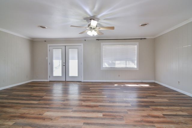 2511 FM 211, Wilson, TX 79381