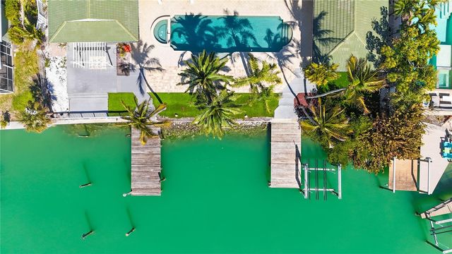 482 HERMOSITA DRIVE, St Pete Beach, FL 33706