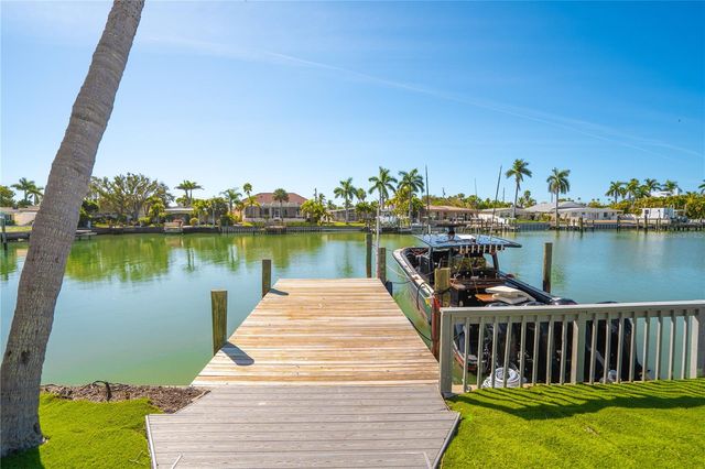 482 HERMOSITA DRIVE, St Pete Beach, FL 33706