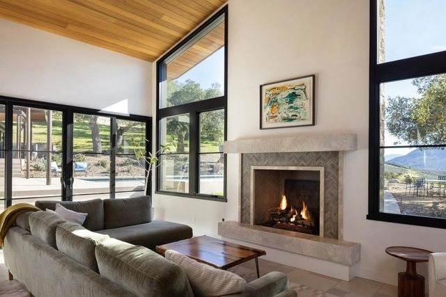 71 Este Canada, Carmel, CA 93923