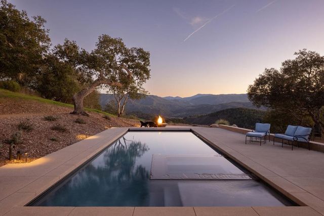 71 Este Canada, Carmel, CA 93923