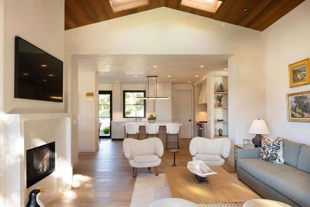 71 Este Canada, Carmel, CA 93923