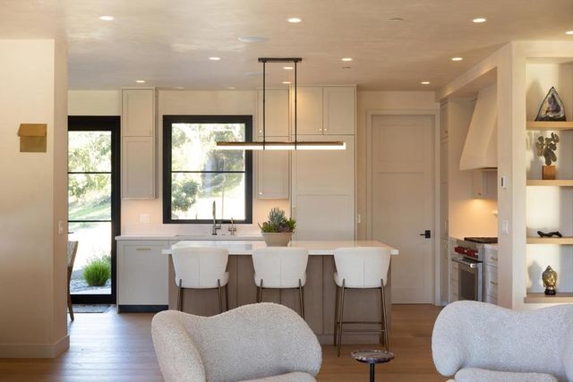 71 Este Canada, Carmel, CA 93923