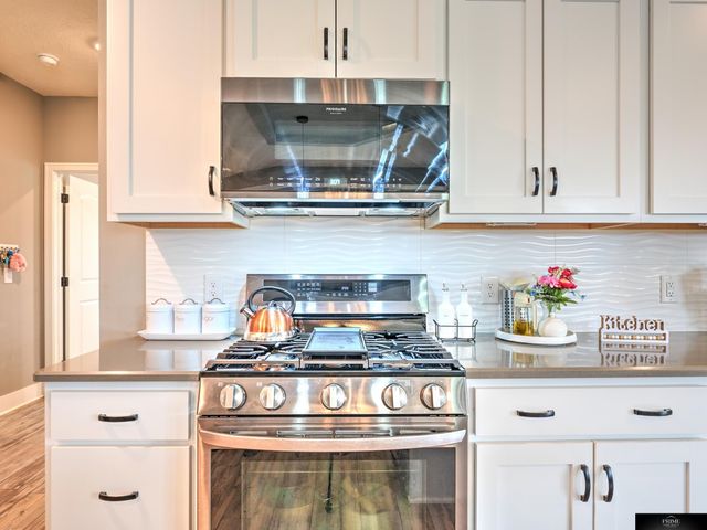 8636 N 169 Street, Bennington, NE 68007