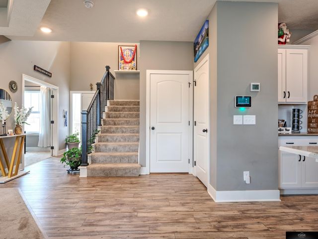 8636 N 169 Street, Bennington, NE 68007