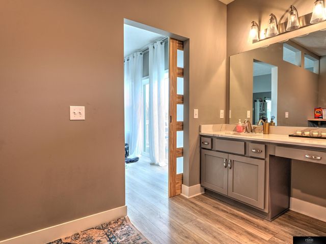 8636 N 169 Street, Bennington, NE 68007