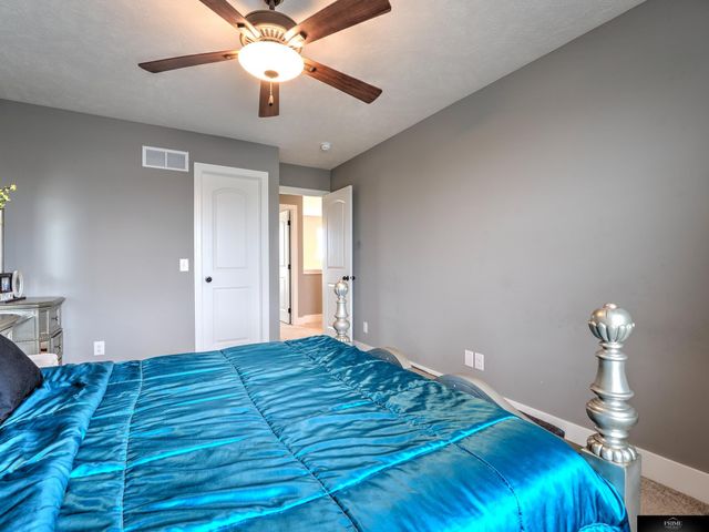 8636 N 169 Street, Bennington, NE 68007