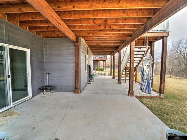 8636 N 169 Street, Bennington, NE 68007