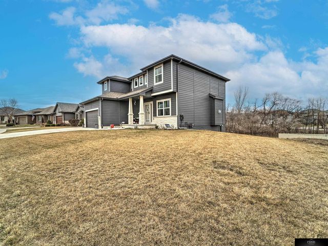 8636 N 169 Street, Bennington, NE 68007