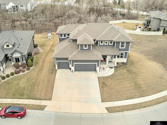 8636 N 169 Street, Bennington, NE 68007