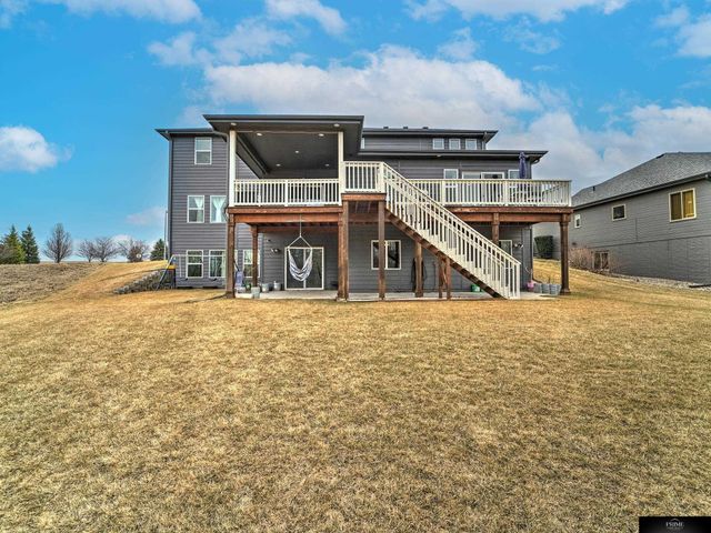 8636 N 169 Street, Bennington, NE 68007