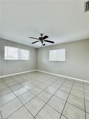 706 SE 13th CT # J, Cape Coral, FL 33990